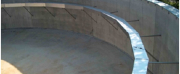 …as Underwater Effluent Channel for Clean Water Removal, insensitivity to wind for better discharge values